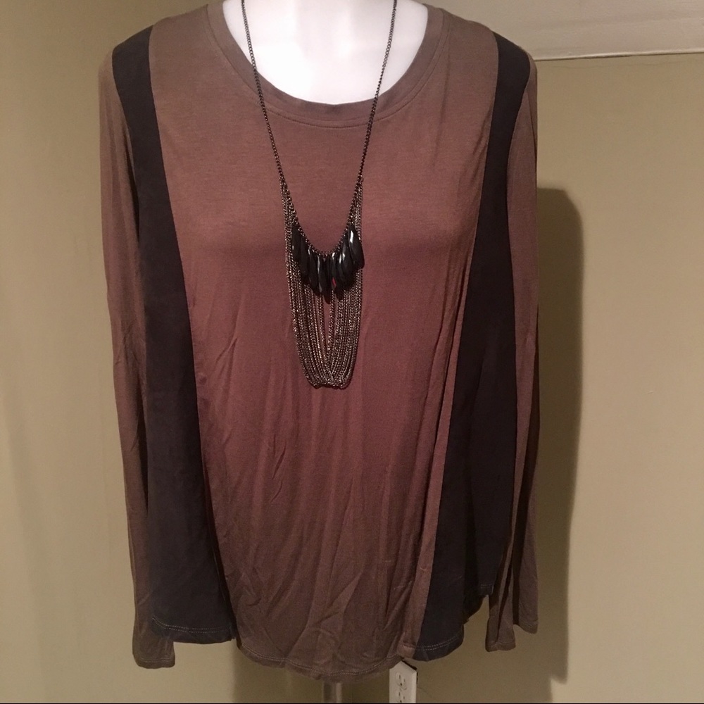 Olive & Oak Loose Fitting Tunic /Top Two Toned - Picture 1 of 3